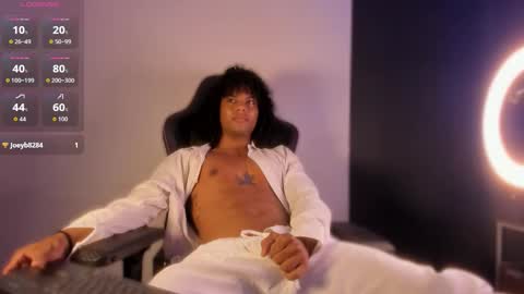   online show from 03.08.26