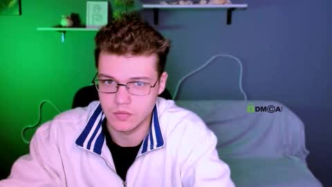 lucas_long_ online show from 10.21.25