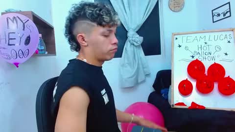 Lucas Luxx online show from 11.18.25