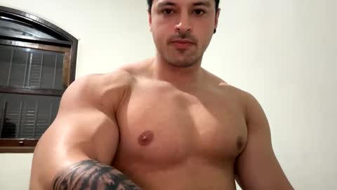 Snapshot of lucasfit24 chatting on 01.18.25 lucasfit24 online show from 01.18.25