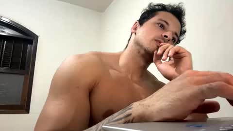 Snapshot of lucasfit24 chatting on 02.18.25 lucasfit24 online show from 02.18.25