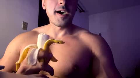 Snapshot of lucasfit24 chatting on 03.04.25 lucasfit24 online show from 03.04.25