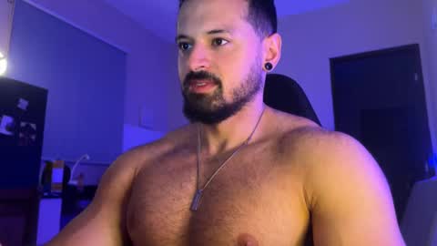 lucasfit24 online show from 11.24.25