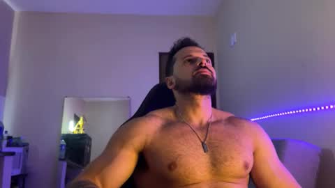 lucasfit24 online show from 11.26.25