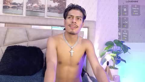 Luca  Leo online show from 11.07.25