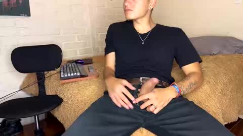 Felipe online show from 12.18.24