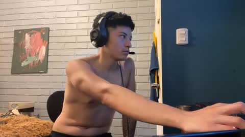 Felipe online show from 02.04.25