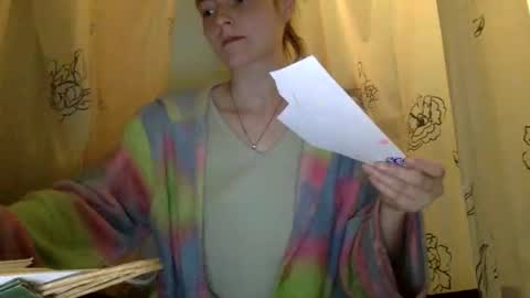 Snapshot of luci_layne chatting on 04.18.26 Luci Layne online show from 04.18.26