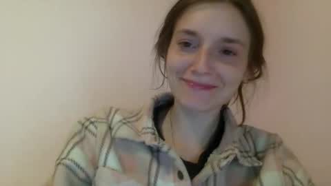 Snapshot of luci_layne chatting on 07.15.26 Luci Layne online show from 07.15.26