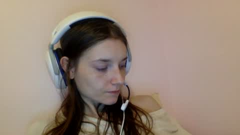 Snapshot of luci_layne chatting on 07.27.26 Luci Layne online show from 07.27.26