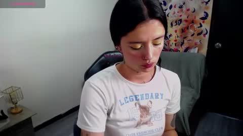 lucia_evans21 online show from 07.15.26
