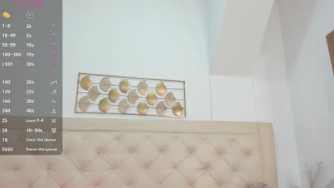 Snapshot of lucia_lorenz chatting on 01.19.26 lucia_lorenz online show from 01.19.26