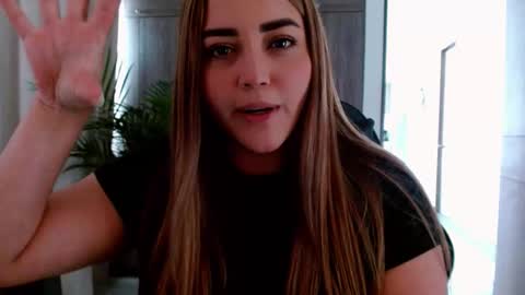 lucia star  online show from 01.13.26