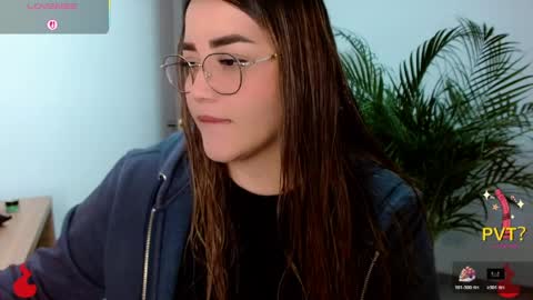 lucia star  online show from 04.15.26