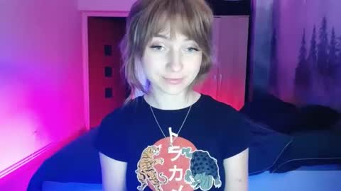 Snapshot of luciacam20 chatting on 12.04.24 Lucy online show from 12.04.24