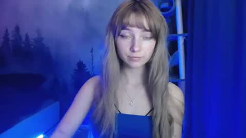 Snapshot of luciacam20 chatting on 12.15.24 Lucy online show from 12.15.24