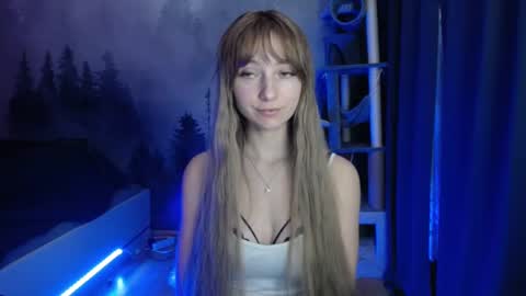 Snapshot of luciacam20 chatting on 12.16.24 Lucy online show from 12.16.24