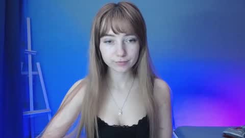 Snapshot of luciacam20 chatting on 01.19.25 Lucy online show from 01.19.25