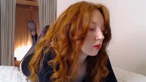 Lucia online show from 03.04.25