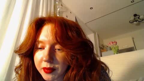 Lucia online show from 03.08.25