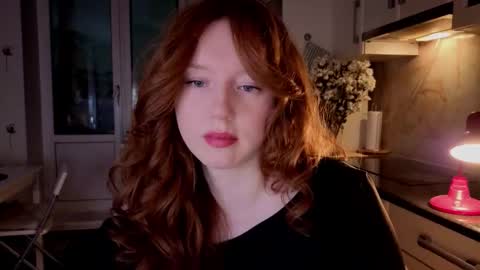 Snapshot of luciacoy chatting on 11.15.25 Lucia online show from 11.15.25