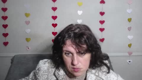 LuciaMi online show from 03.02.25