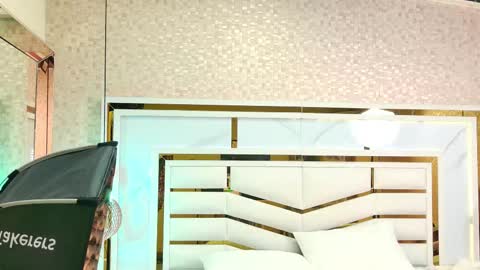 luciana_agudelo online show from 11.30.25