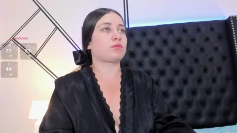 luciana_brown_ online show from 02.19.25