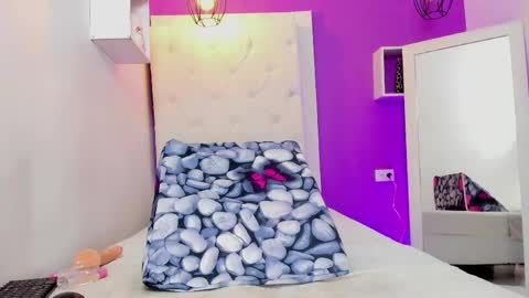 Luciana online show from 04.14.26