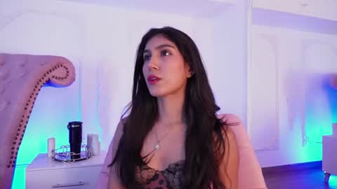 Snapshot of luciana_roa chatting on 06.29.26 Luciana online show from 06.29.26
