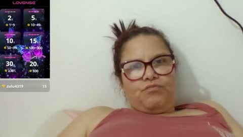 Snapshot of lucianamaster chatting on 09.29.25 lucianamaster online show from 09.29.25