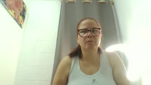 Snapshot of lucianamaster chatting on 11.16.25 lucianamaster online show from 11.16.25