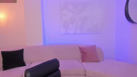 Snapshot of lucianamiller_ chatting on 01.02.25 Luciana Miller online show from 01.02.25