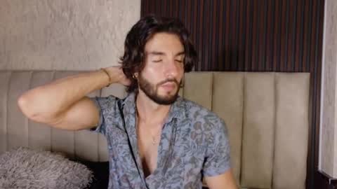 Luciano online show from 09.22.25