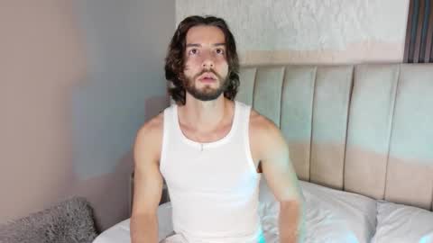 Luciano online show from 10.05.25