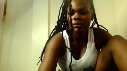Snapshot of luciaresa chatting on 07.23.26 luciaresa online show from 07.23.26