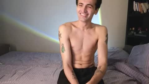 Angelok online show from 10.12.25