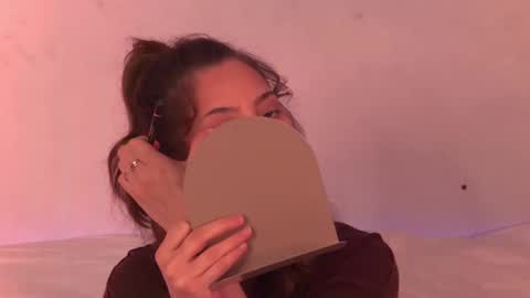 Snapshot of luciebliss chatting on 06.03.26 Maria online show from 06.03.26