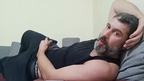 Snapshot of lucifergotharder chatting on 12.03.24 Lucifergotharder online show from 12.03.24