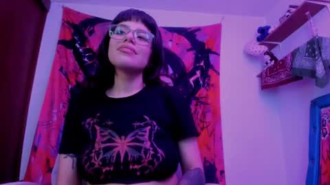 Snapshot of luciferrx666 chatting on 07.04.26 camila online show from 07.04.26