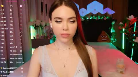 MimiFors online show from 12.15.25