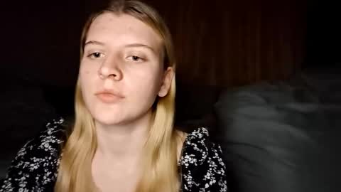 Monika online show from 10.16.25