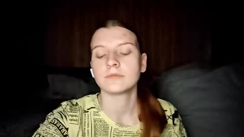 Monika online show from 10.28.25