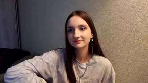Elizabeth online show from 09.21.25