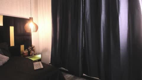 Snapshot of lucio__fox chatting on 02.11.26 Lucio online show from 02.11.26