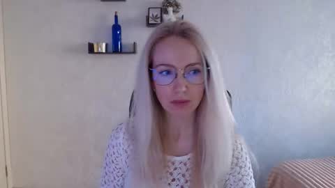 Snapshot of luckcristal chatting on 03.01.26 Arina online show from 03.01.26