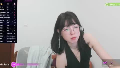 Snapshot of luckrose chatting on 09.13.25 Jinn online show from 09.13.25