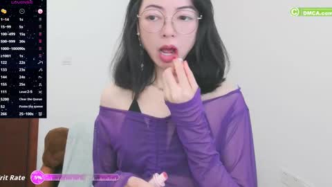 Snapshot of luckrose chatting on 09.25.25 Jinn online show from 09.25.25