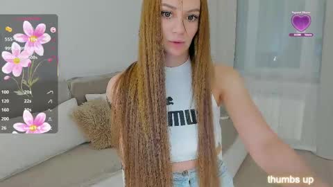 Snapshot of lucky__lady_ chatting on 06.04.26 lucky__lady_ online show from 06.04.26