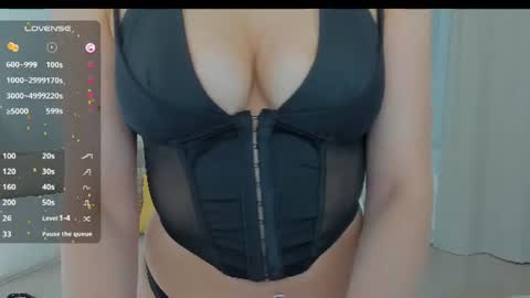 Snapshot of lucky__lady_ chatting on 07.11.26 lucky__lady_ online show from 07.11.26
